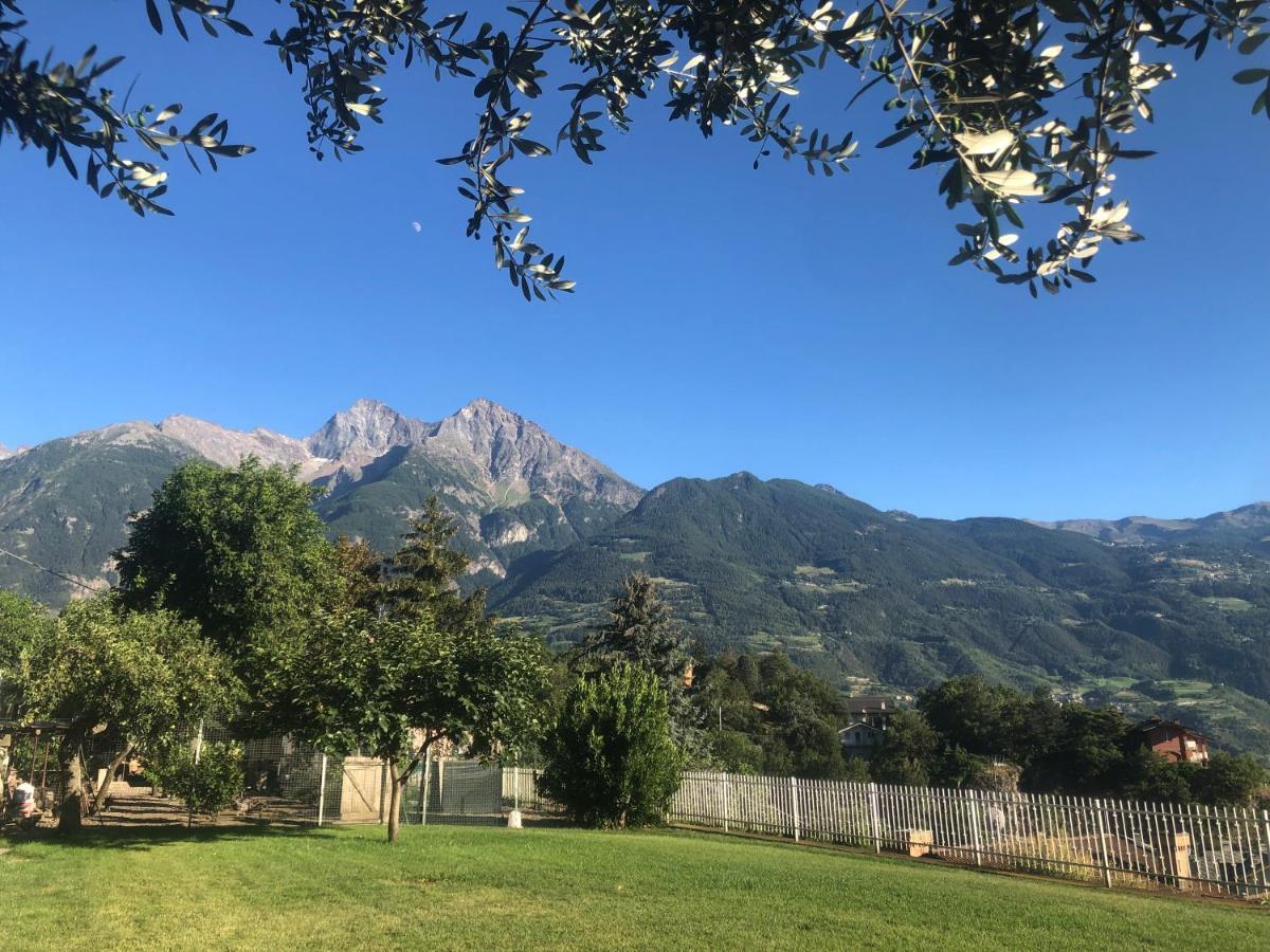 Villa Mara - Aosta - 200 Mq - Wifi - Jacuzzi - Parcheggio - Giardino Exterior foto