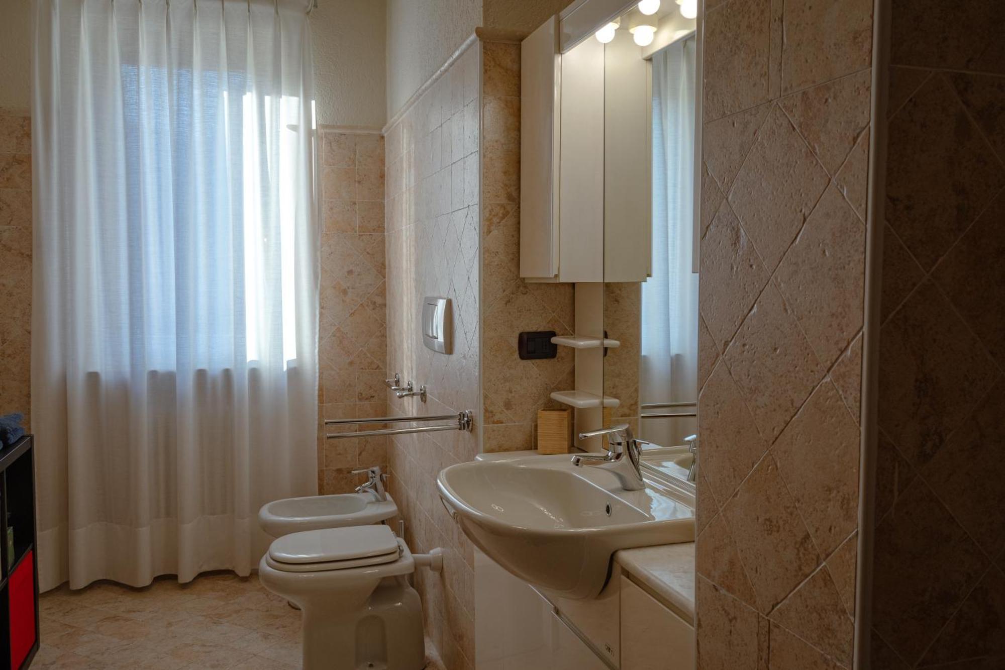 Villa Mara - Aosta - 200 Mq - Wifi - Jacuzzi - Parcheggio - Giardino Exterior foto